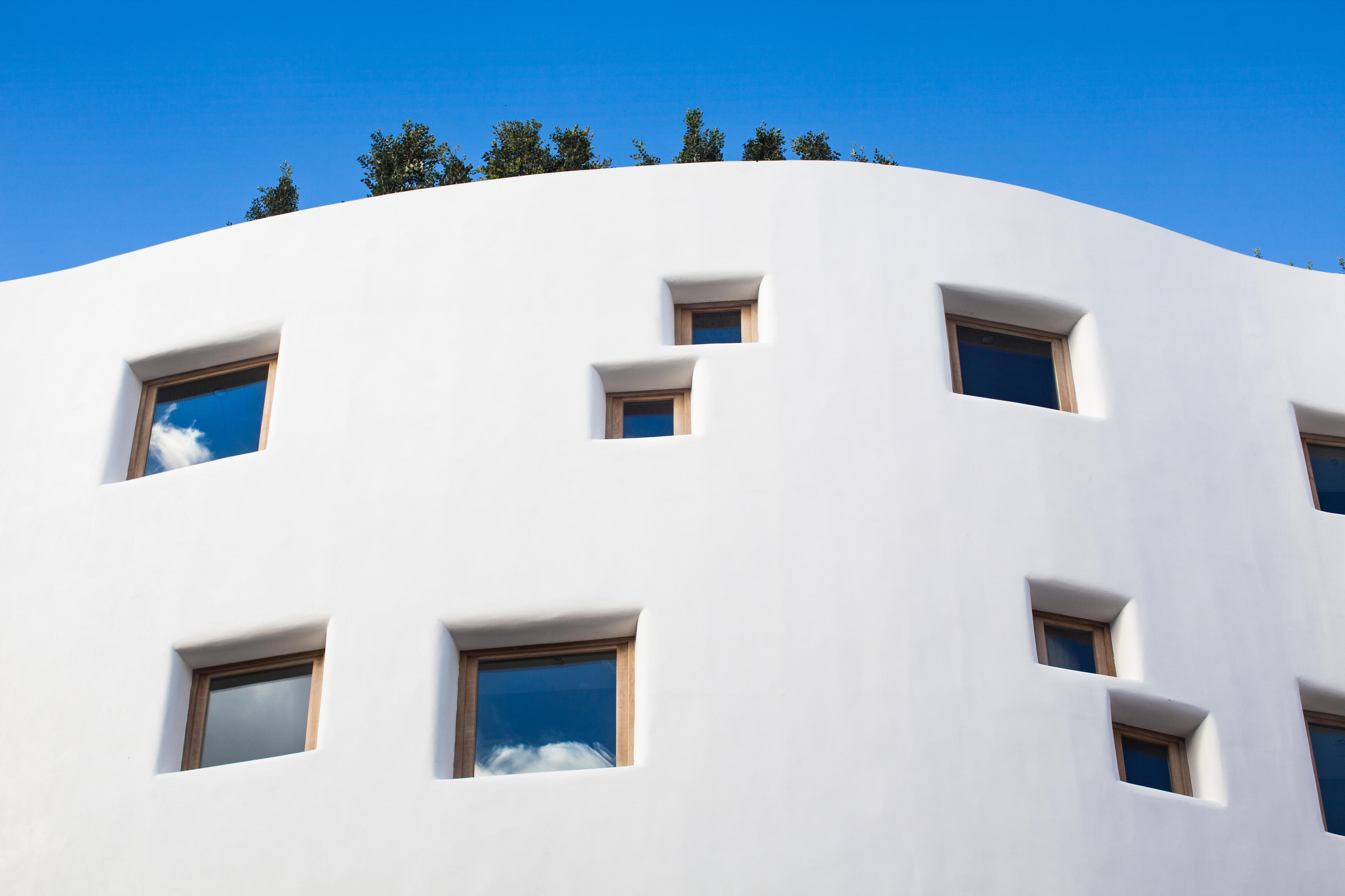 exterior (view 2).jpg